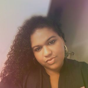 Meet your Posher, Elisha